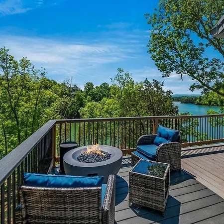 It'S Lake Time - Complementary Boat Rental